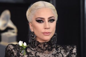Grammy's beauty looks, makeup products 2018