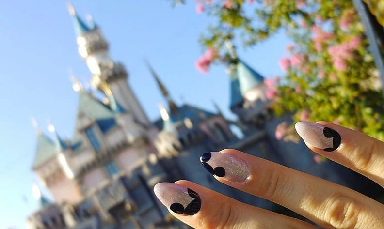These Disney Villain Nails Are What 2018 Halloween Dreams ...