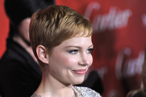 Try These Short Hairstyles for Girls According to Your Face Shape