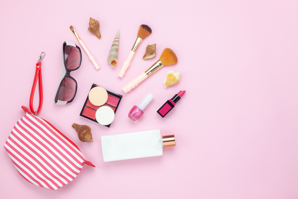 Travel Light With These Skincare And Makeup Travel Kits!