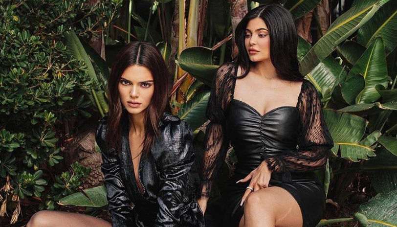 Kendall And Kylie Jenner Shared A Glimpse Of Their Make-Up Collection!