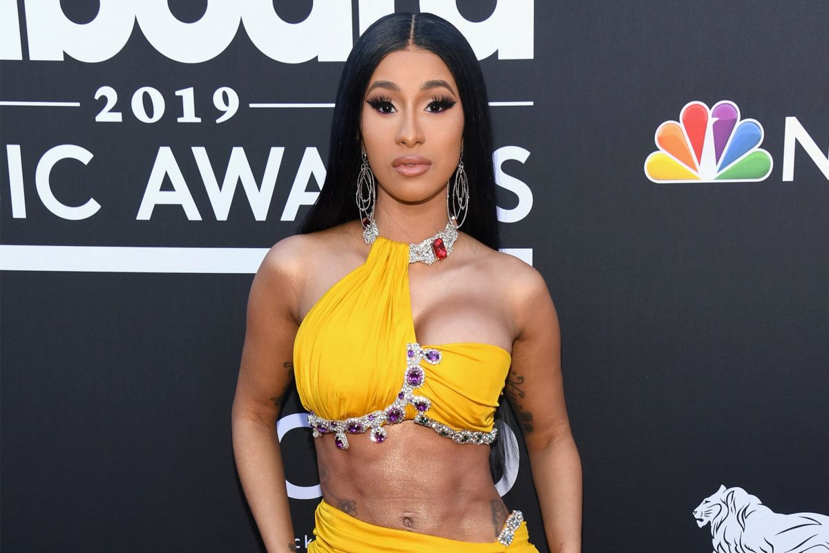 Cardi B Shares Her DIY Natural Hair Mask That Only Consists of 6 Ingredients